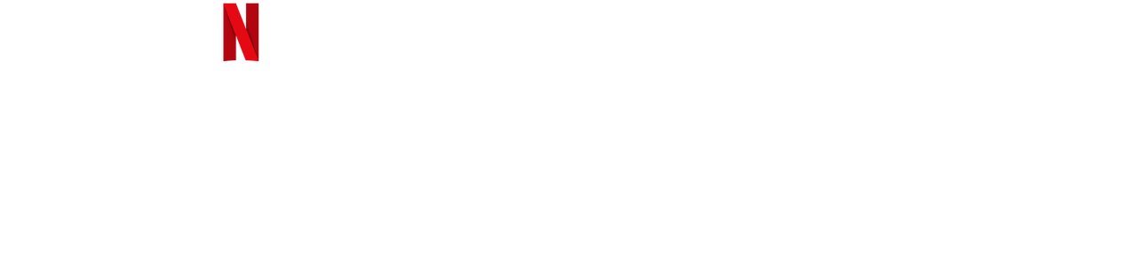 Девушка в окне дома